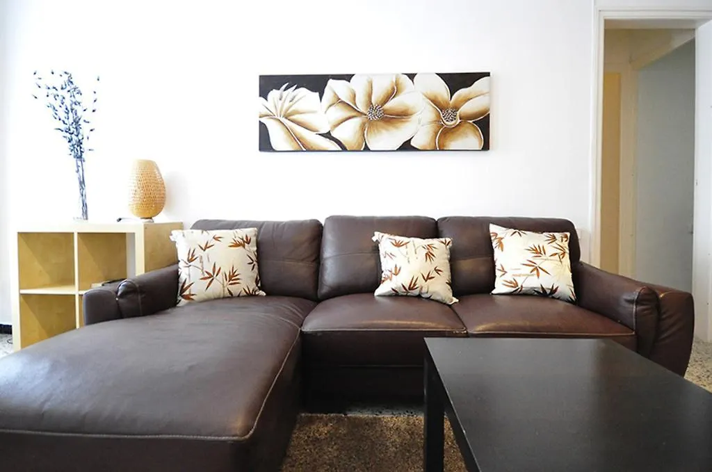 برشلونة Julian S Apartments إسبانيا